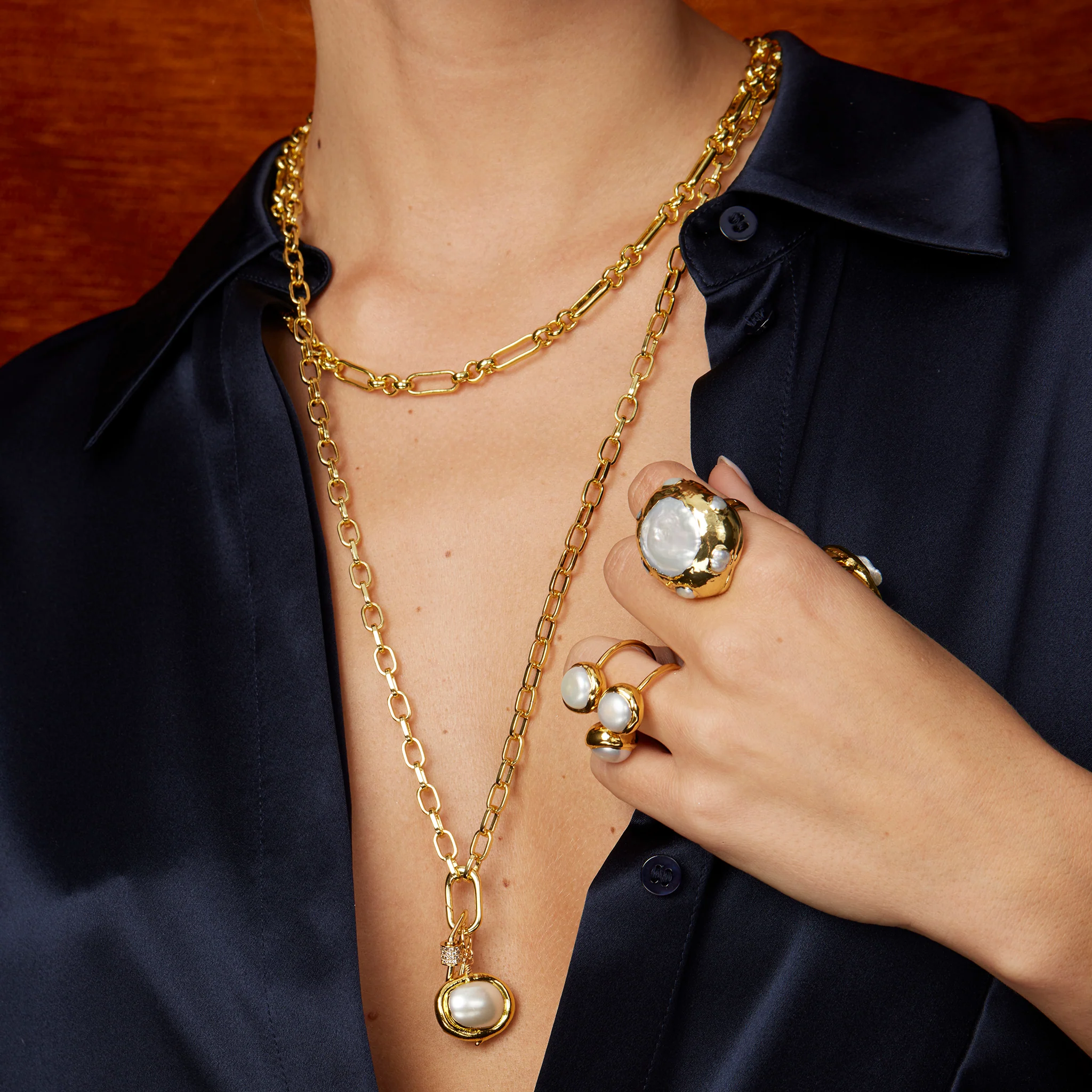 Gold Bardot Chain Necklace - Image 4